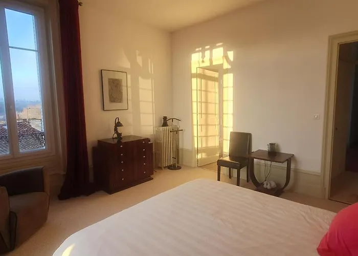 Art Nouveau Bed and breakfast